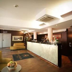 فندق The Atrium, فرانكفورت